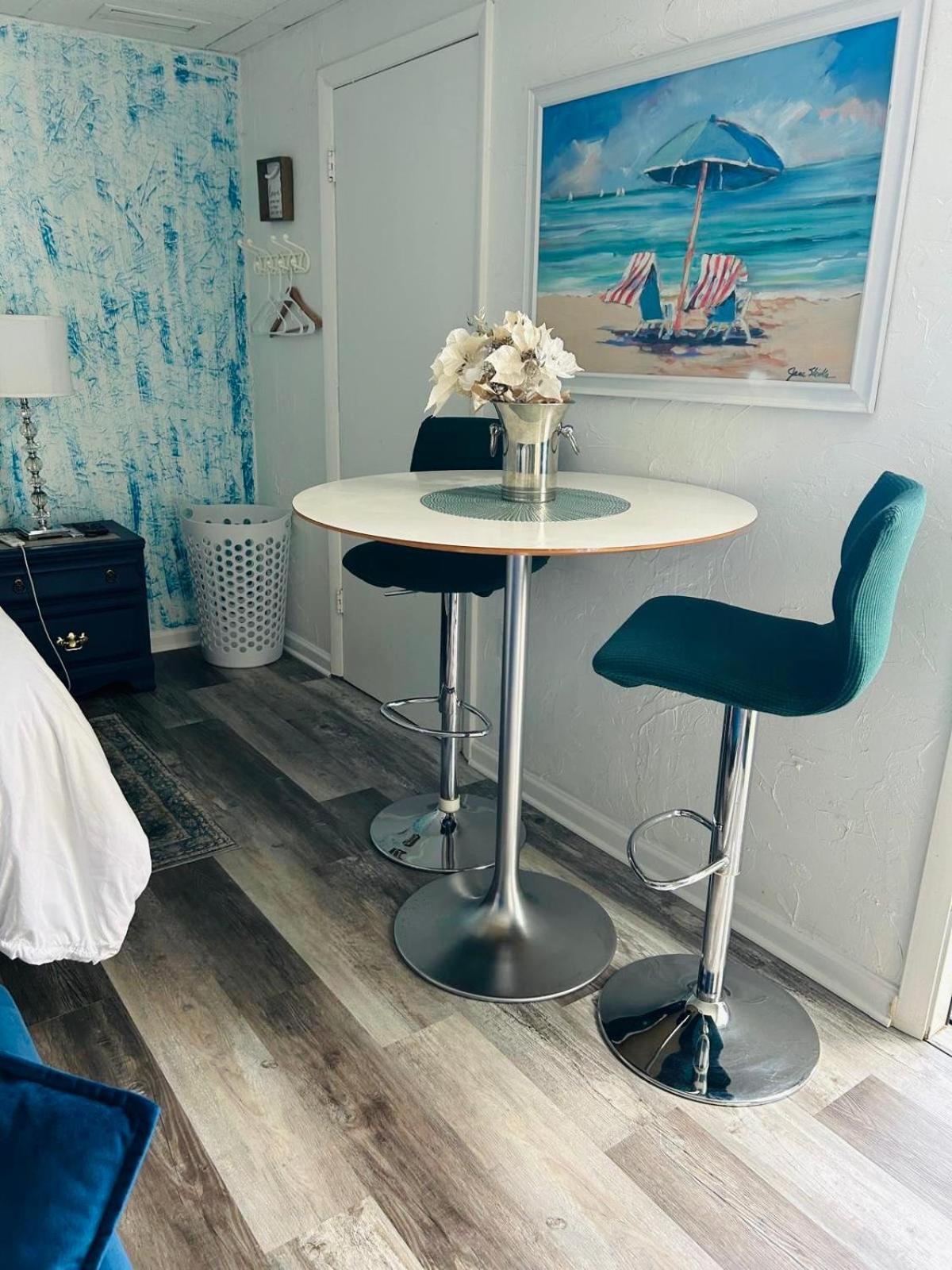 Cozy Studio Only 10 Minutes By Car Of Siesta Key Sarasota Exterior foto